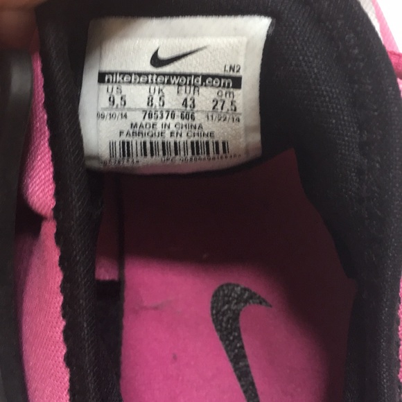 Nike Zoom Basketball Shoes - Picture 2 of 5